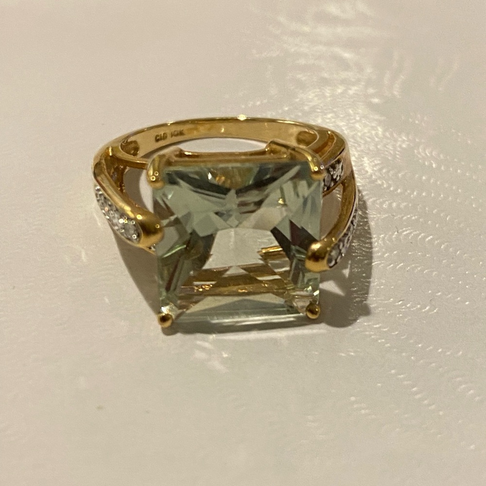 10K Prasiolite & Diamond Accent Ring